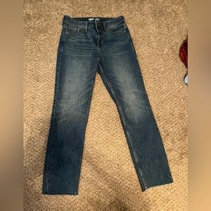 Old Navy high rise power slim straight jeans size 4